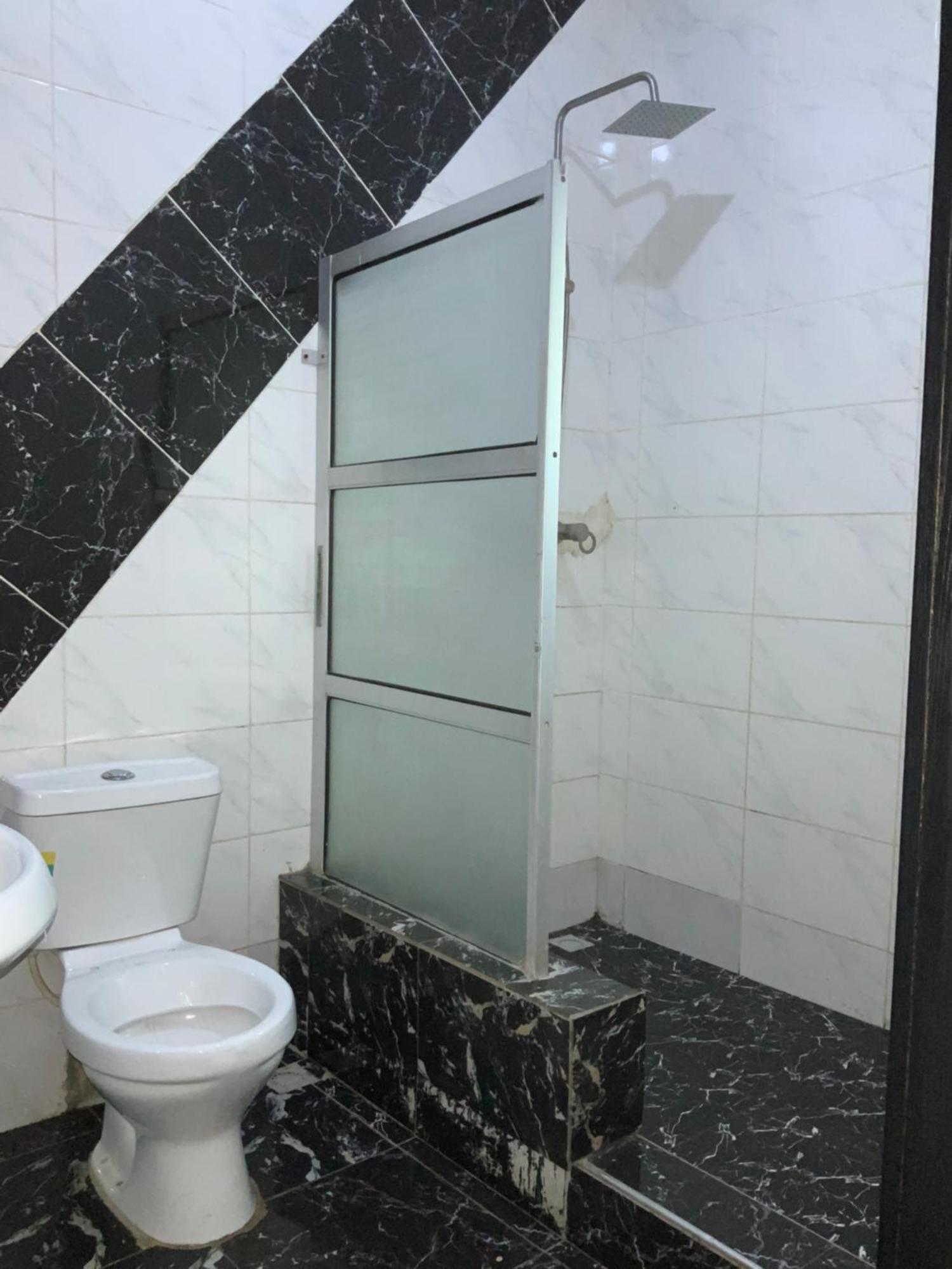 Senators Suites And Towers Hotel Omole Bagian luar foto
